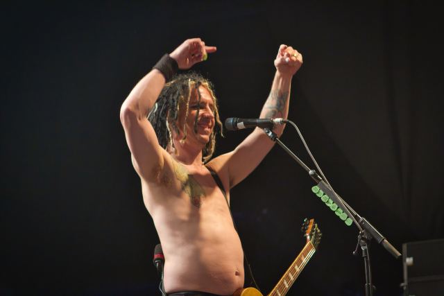 NOFX live
