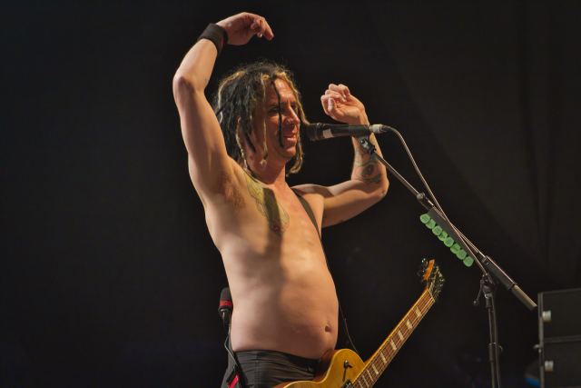 NOFX live