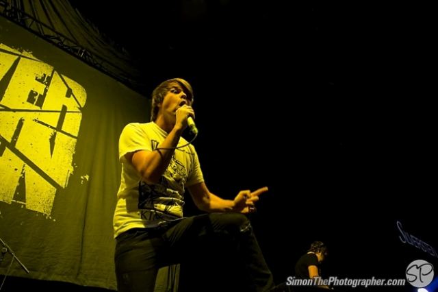 Silverstein live