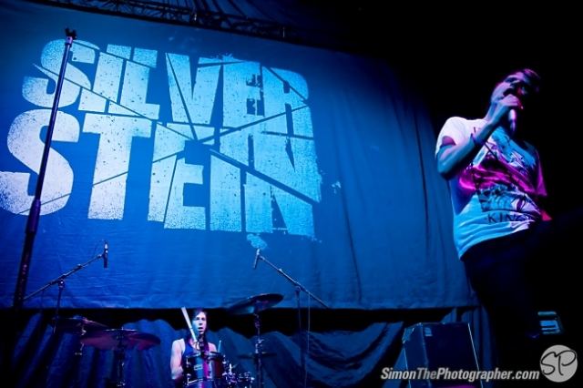 Silverstein live