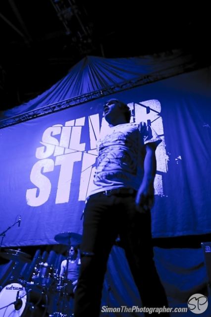 Silverstein live