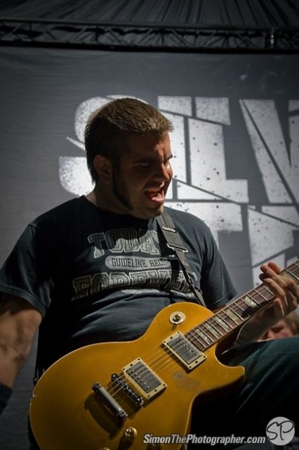 Silverstein live