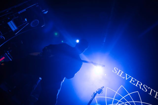 Silverstein live