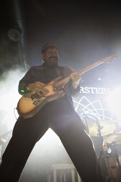 Silverstein live