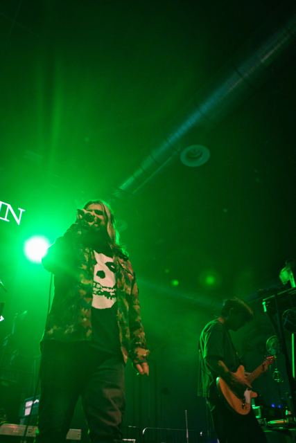 Silverstein live