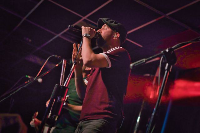 The Rumjacks live