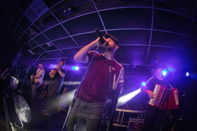 The Rumjacks live