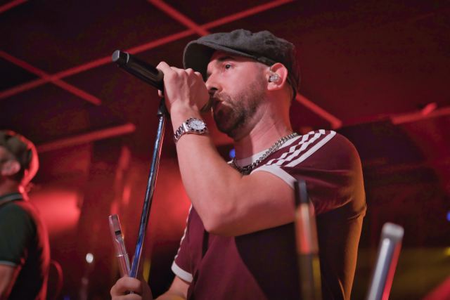 The Rumjacks live