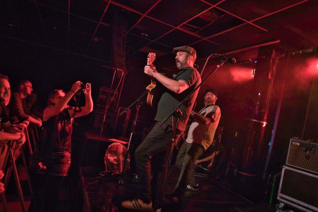The Rumjacks live