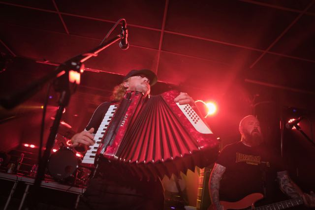 The Rumjacks live