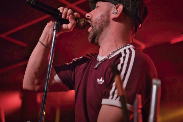 The Rumjacks live