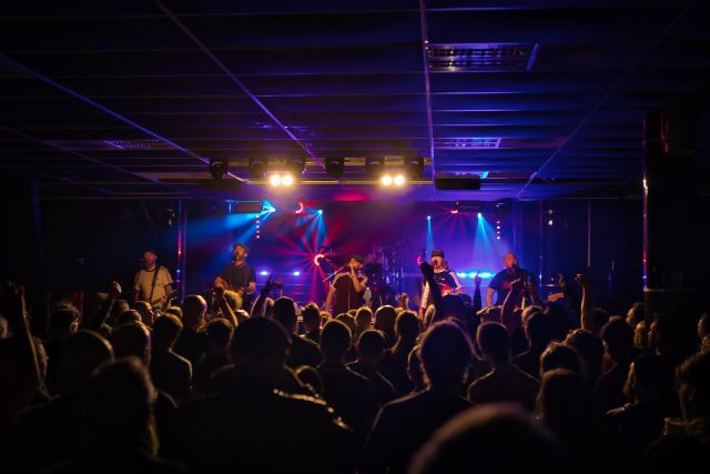 The Rumjacks live