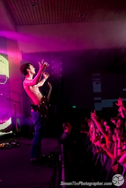 The Subways live