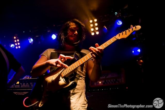 Twin Atlantic live