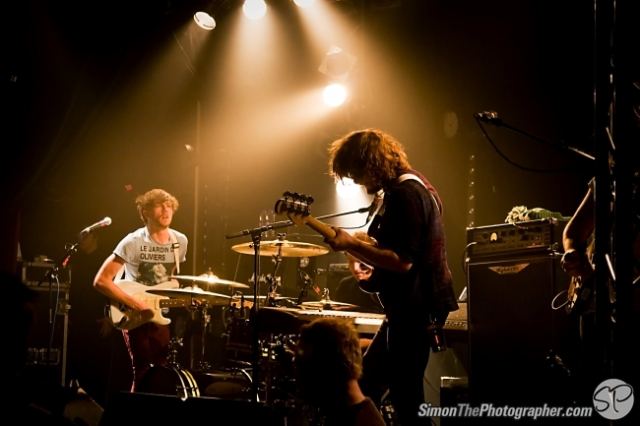 Twin Atlantic live