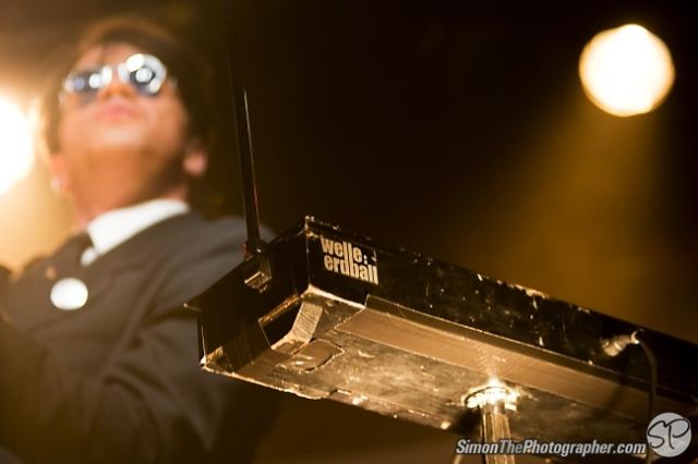 Welle: Erdball live