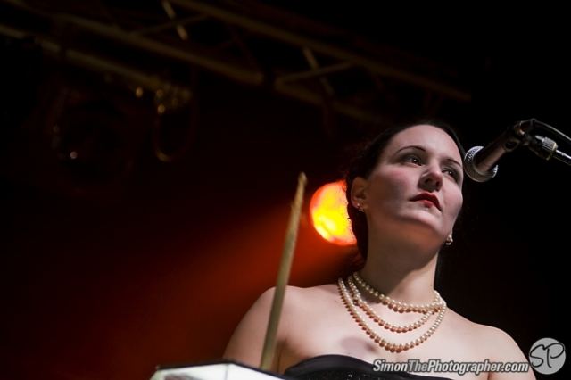 Welle: Erdball live
