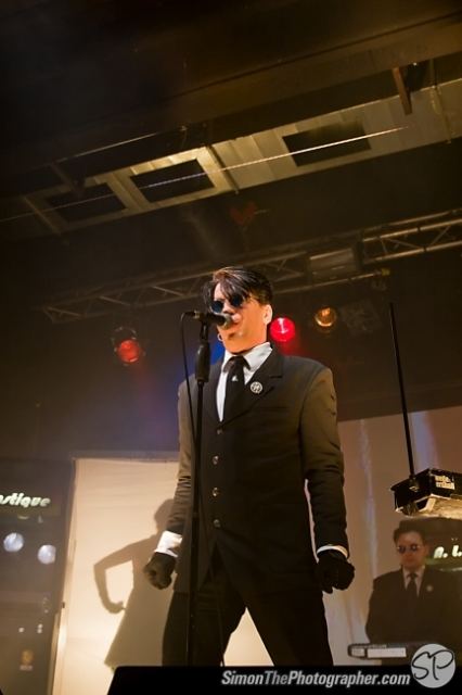 Welle: Erdball live