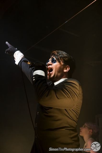 Welle: Erdball live