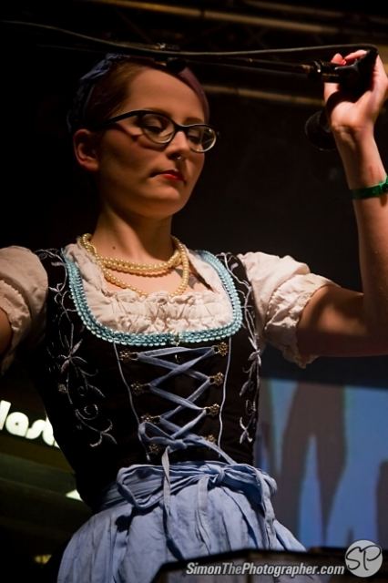 Welle: Erdball live