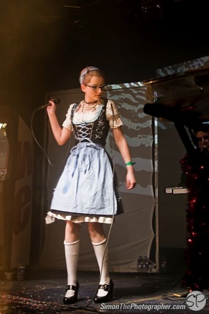 Welle: Erdball live