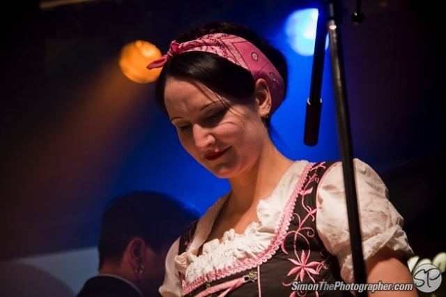 Welle: Erdball live