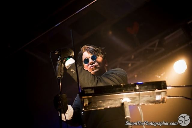 Welle: Erdball live