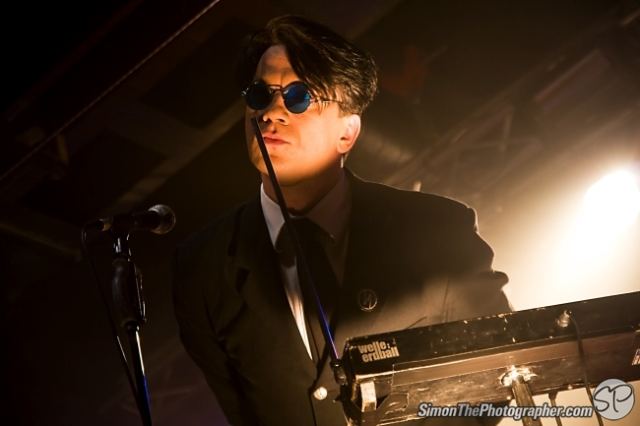 Welle: Erdball live
